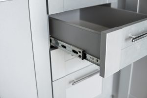 Stainless telescopic bayonet drawer installed for kitchen cabinet